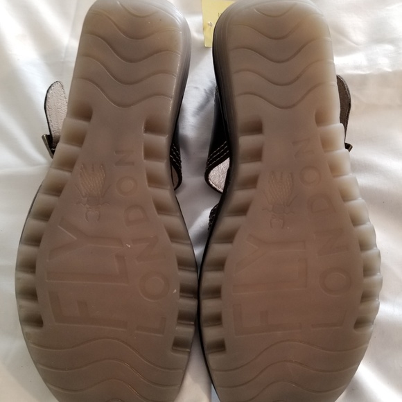Fly London sandals, size 7.5-8 - good condition. These were worn twice. No tag - Picture 6 of 8
